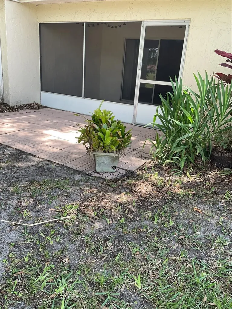 1060 Dunrobin Drive Palm Harbor FL 34684