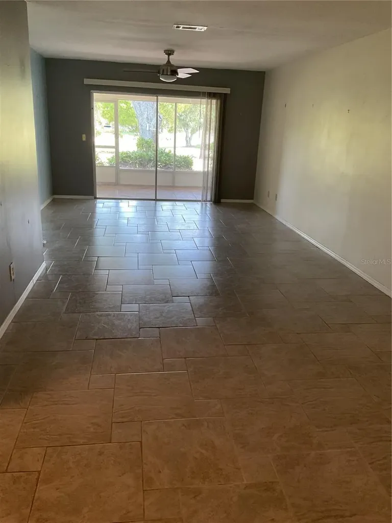 1060 Dunrobin Drive Palm Harbor FL 34684