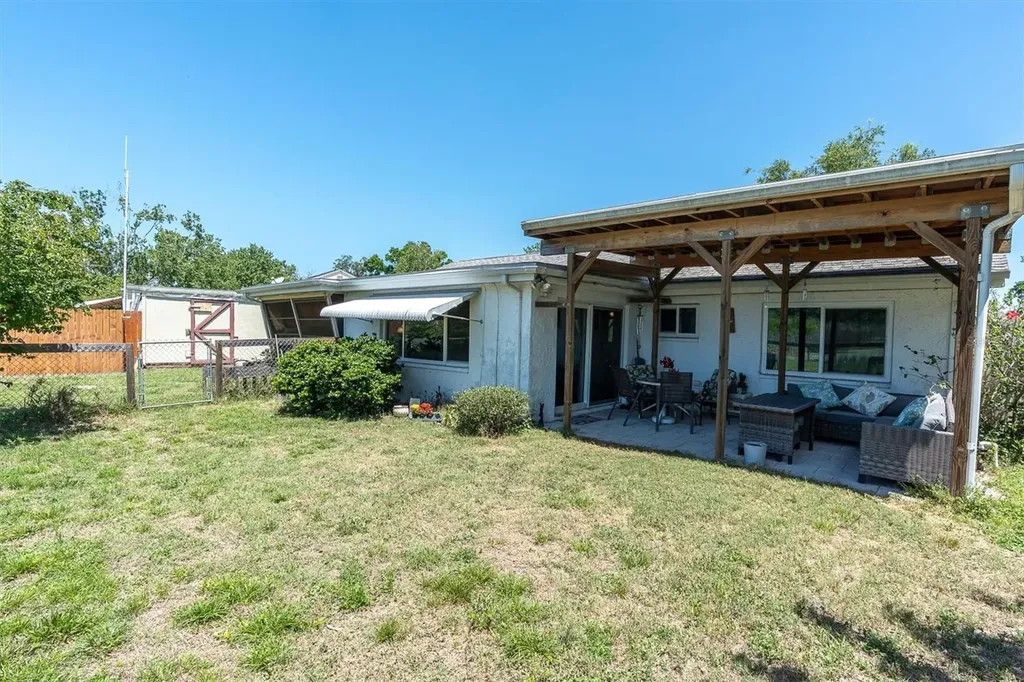 3421 Overland Drive Holiday FL 34691