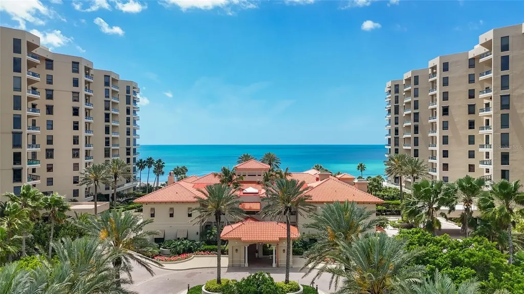 1241 Gulf Of Mexico Drive Longboat Key FL 34228