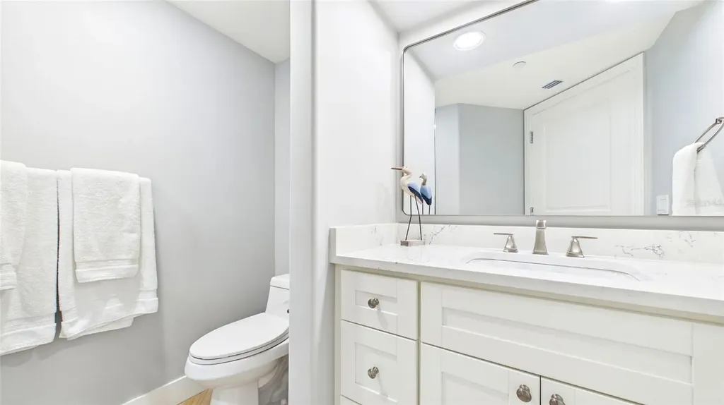 1241 Gulf Of Mexico Drive Longboat Key FL 34228