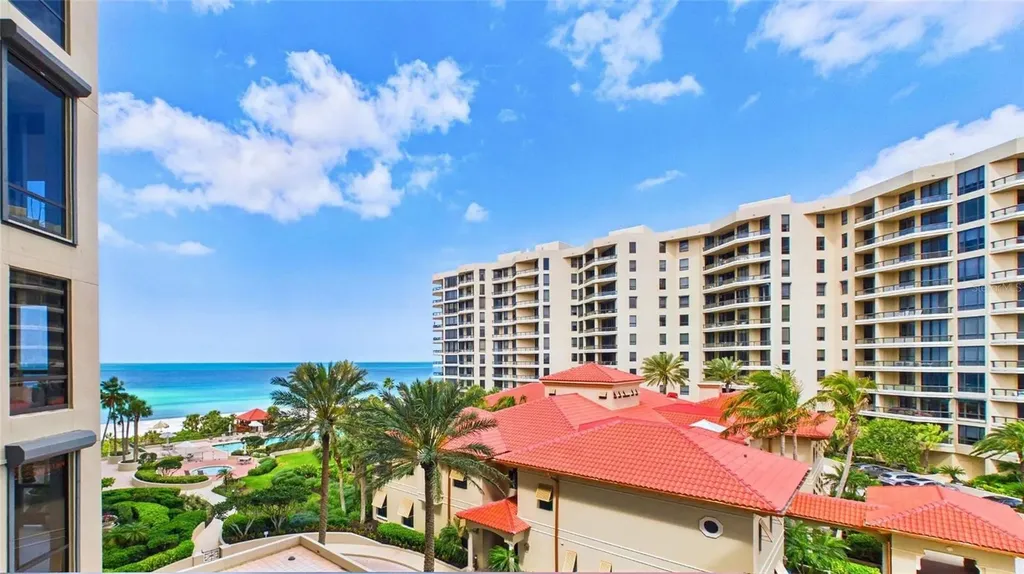 1241 Gulf Of Mexico Drive Longboat Key FL 34228
