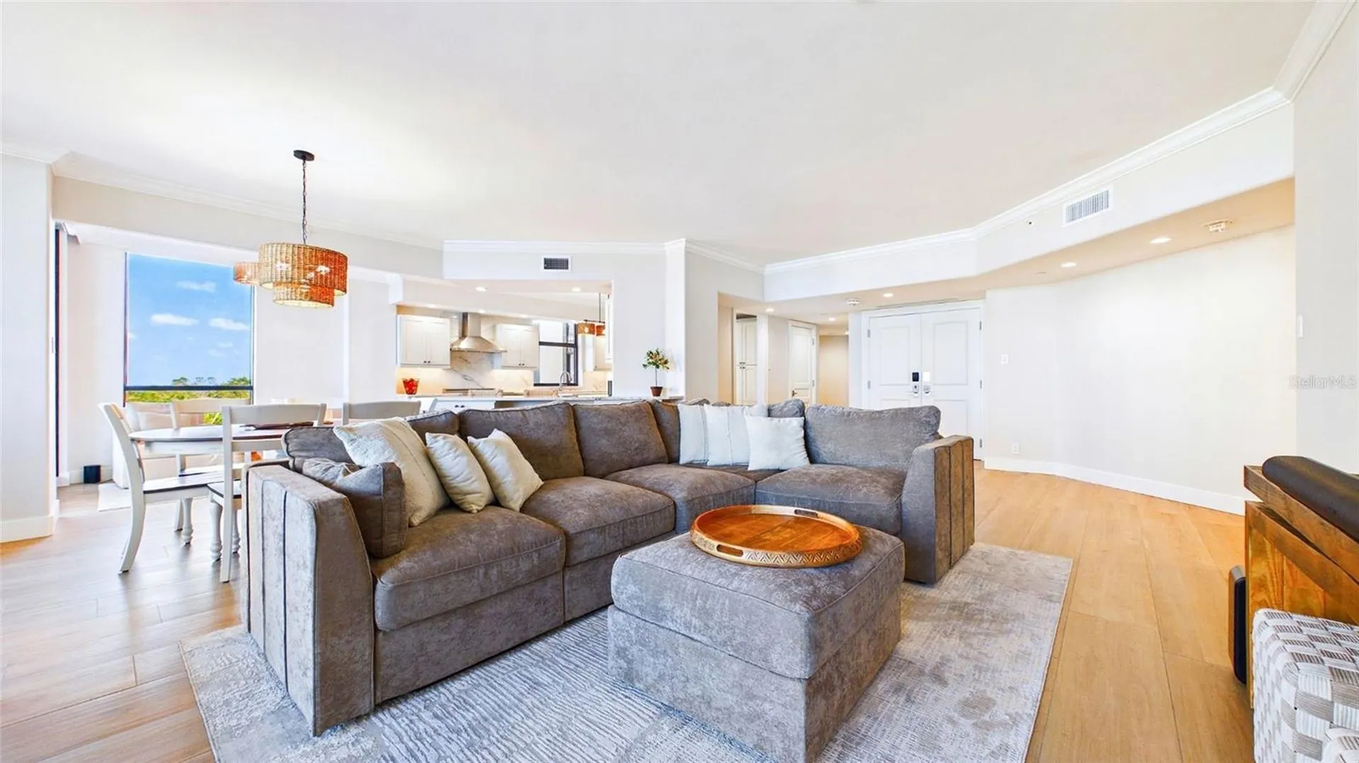 1241 Gulf Of Mexico Drive Longboat Key FL 34228