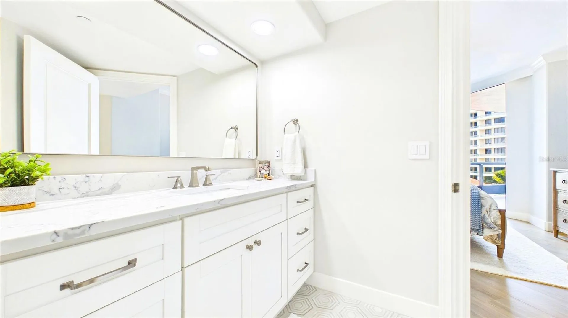 1241 Gulf Of Mexico Drive Longboat Key FL 34228
