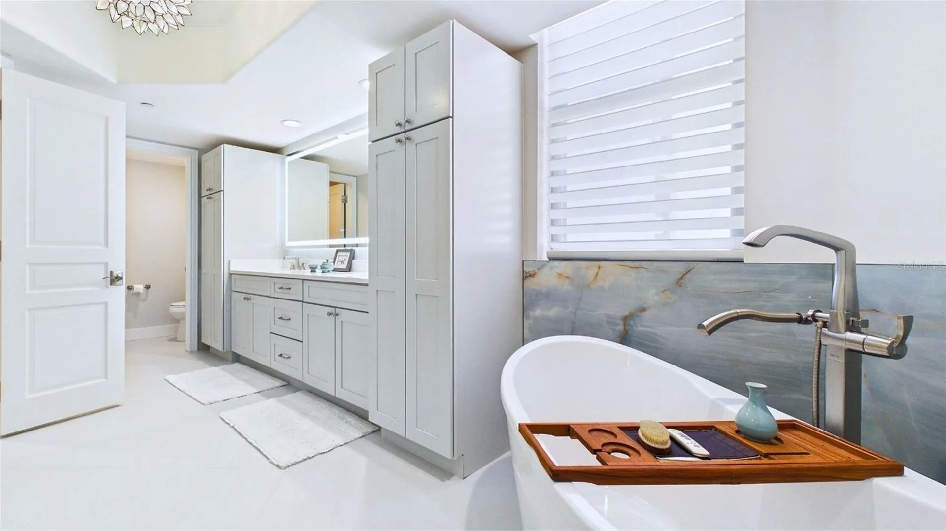 1241 Gulf Of Mexico Drive Longboat Key FL 34228