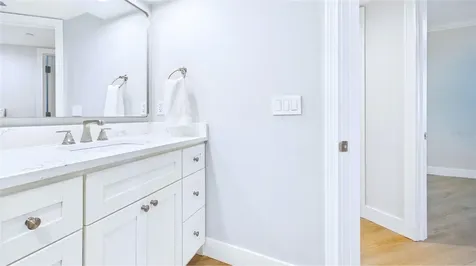 1241 Gulf Of Mexico Drive Longboat Key FL 34228
