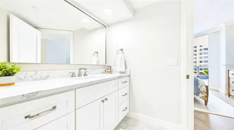 1241 Gulf Of Mexico Drive Longboat Key FL 34228