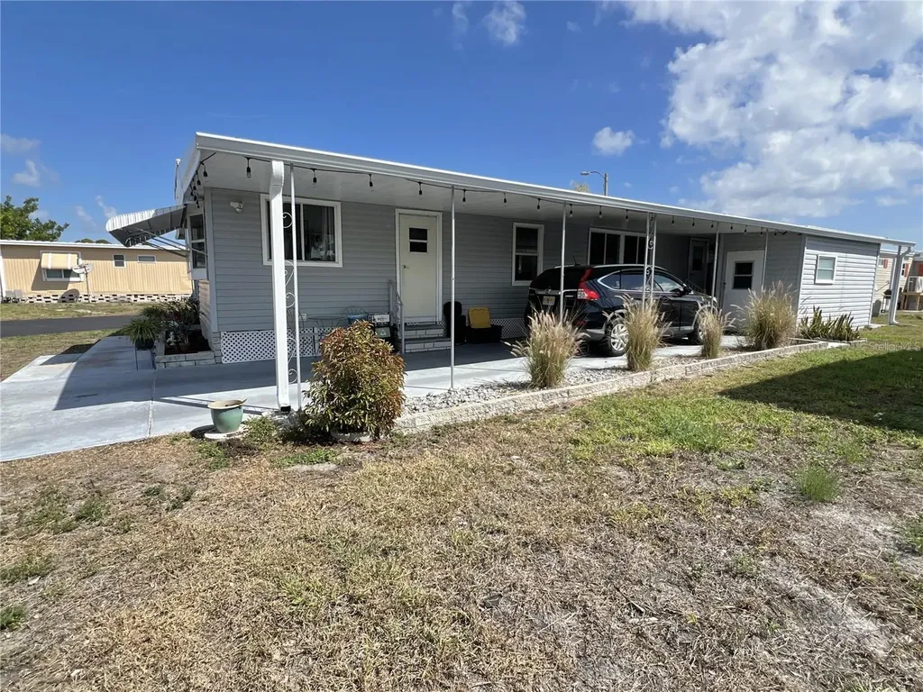 7181 Mount Hawthorne Road NE St Petersburg FL 33702