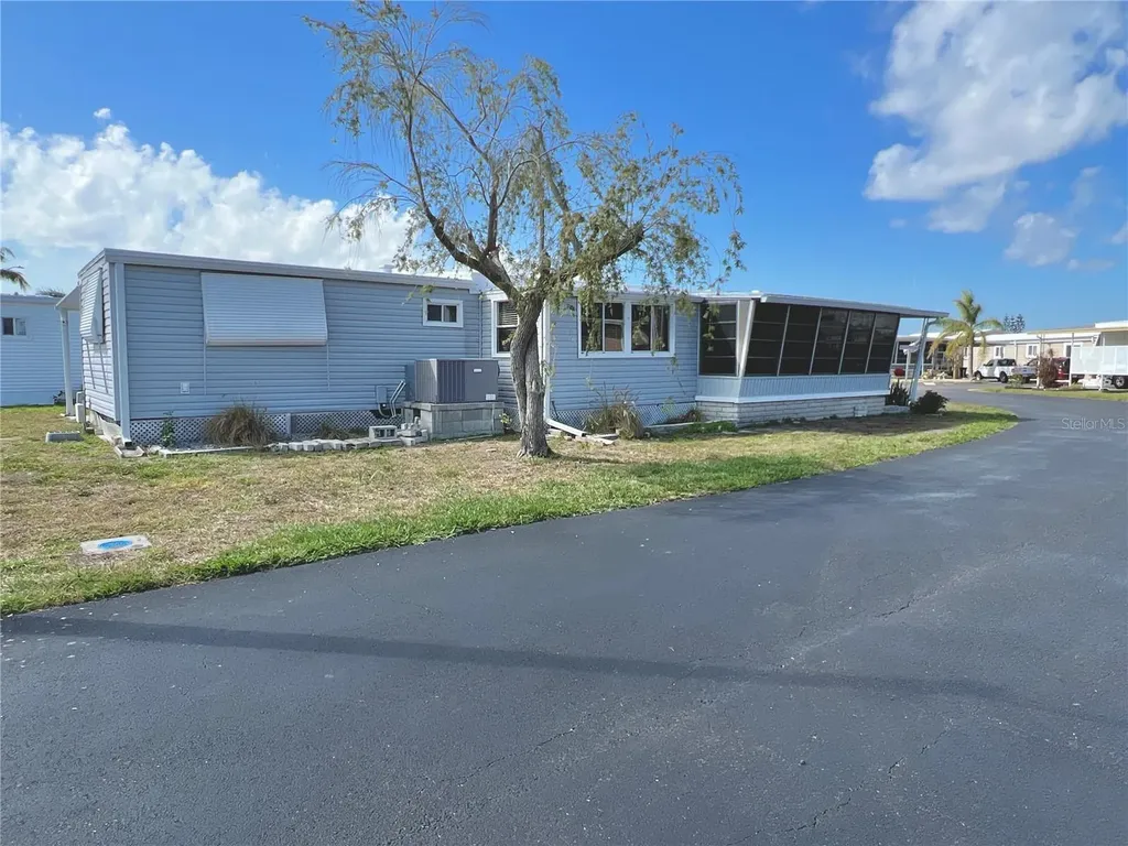 7181 Mount Hawthorne Road NE St Petersburg FL 33702