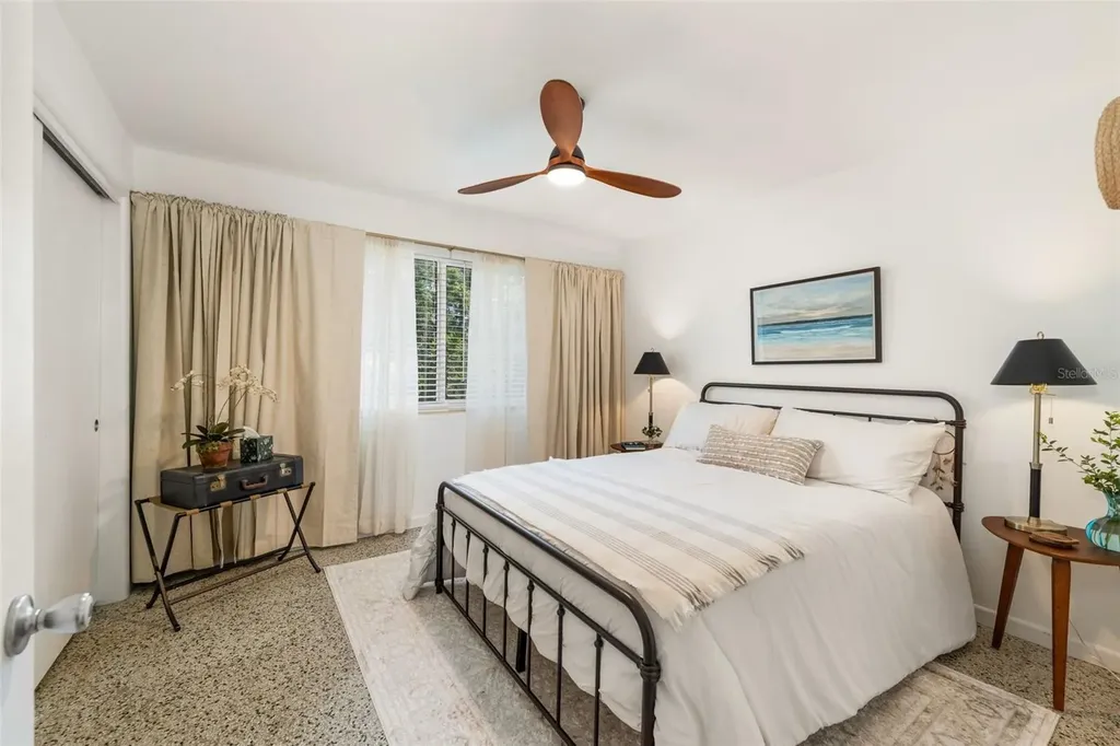 3816 SW 4th Place Gainesville FL 32607