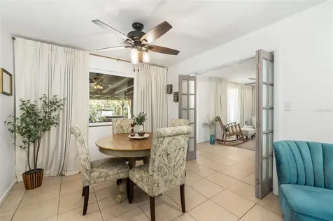 3816 SW 4th Place Gainesville FL 32607