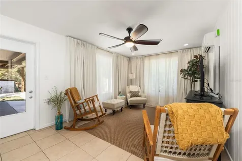 3816 SW 4th Place Gainesville FL 32607