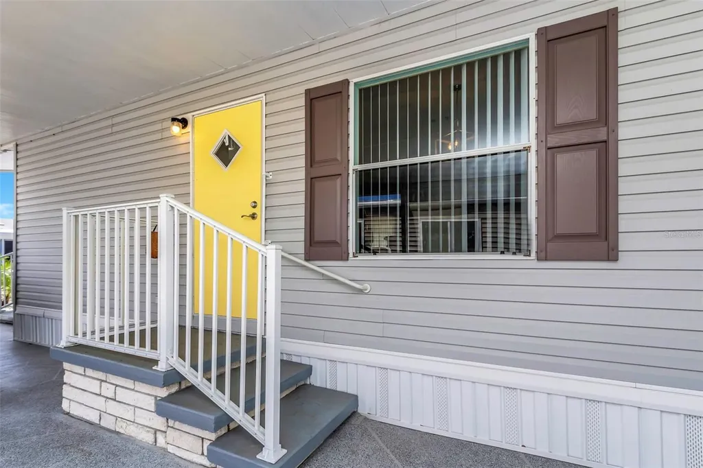 106 Thatch Palm Street W Largo FL 33770