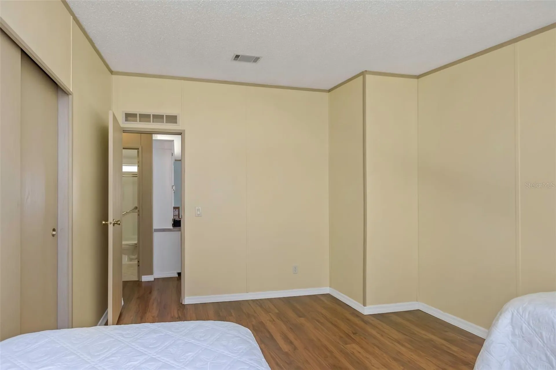 106 Thatch Palm Street W Largo FL 33770