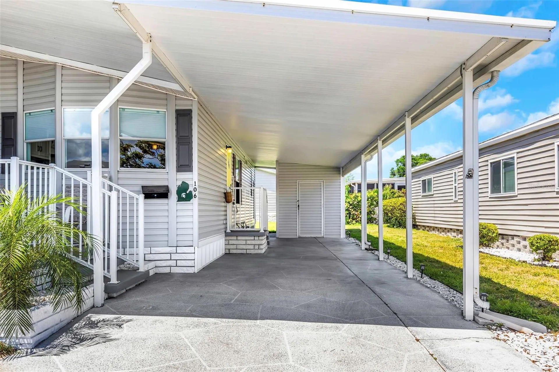 106 Thatch Palm Street W Largo FL 33770