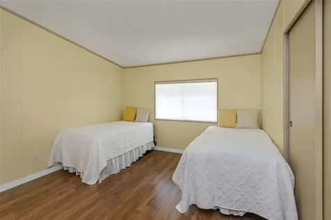 106 Thatch Palm Street W Largo FL 33770