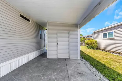106 Thatch Palm Street W Largo FL 33770