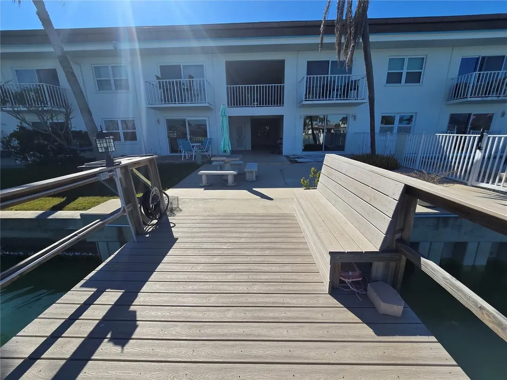 11655 3rd Street E Treasure Island FL 33706
