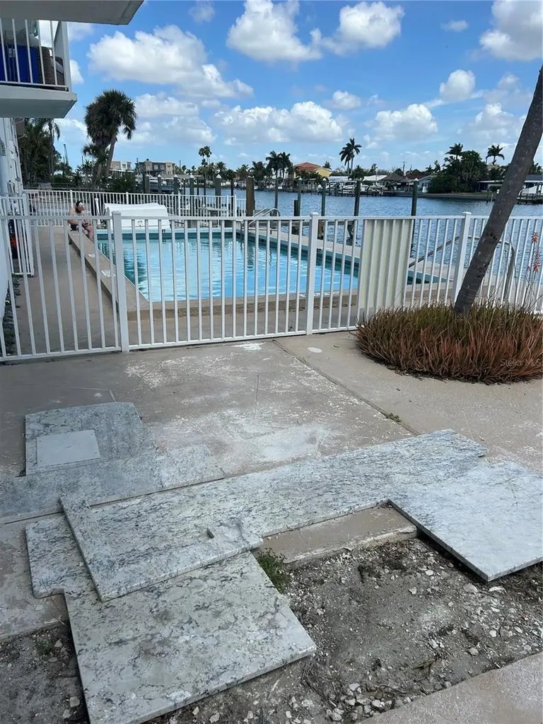 11655 3rd Street E Treasure Island FL 33706