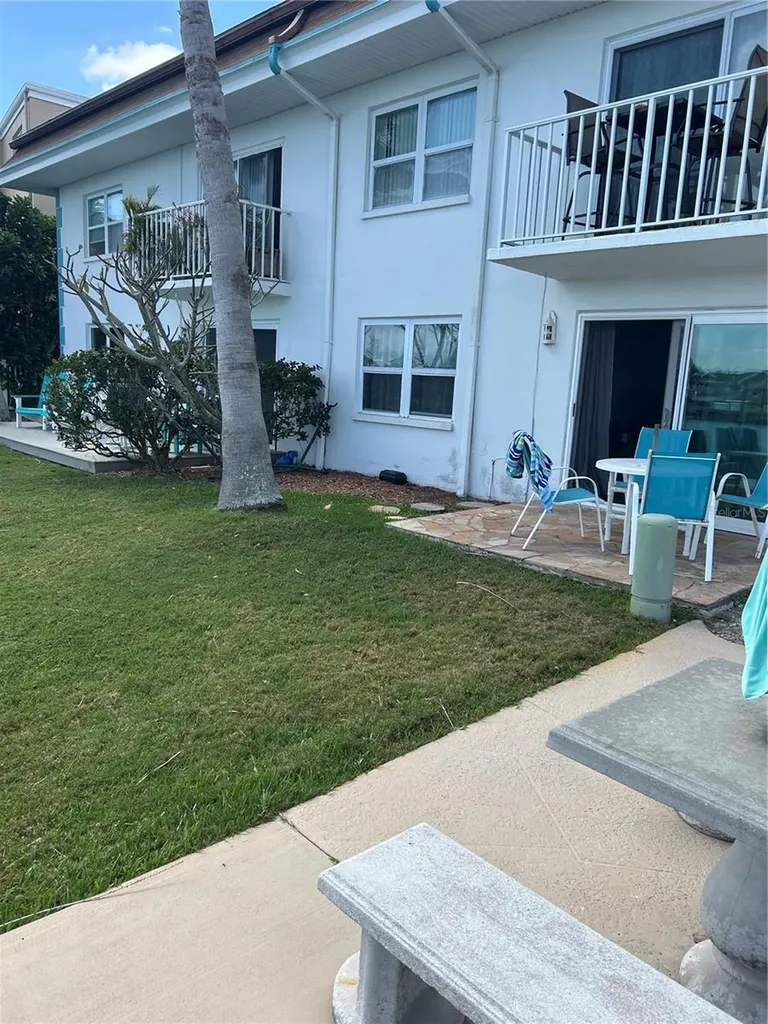 11655 3rd Street E Treasure Island FL 33706