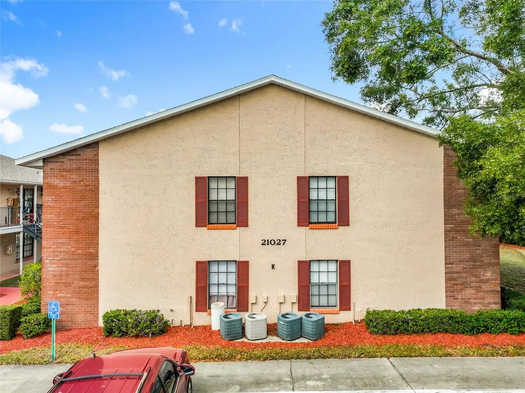 21027 Voyager Boulevard Land O Lakes FL 34638