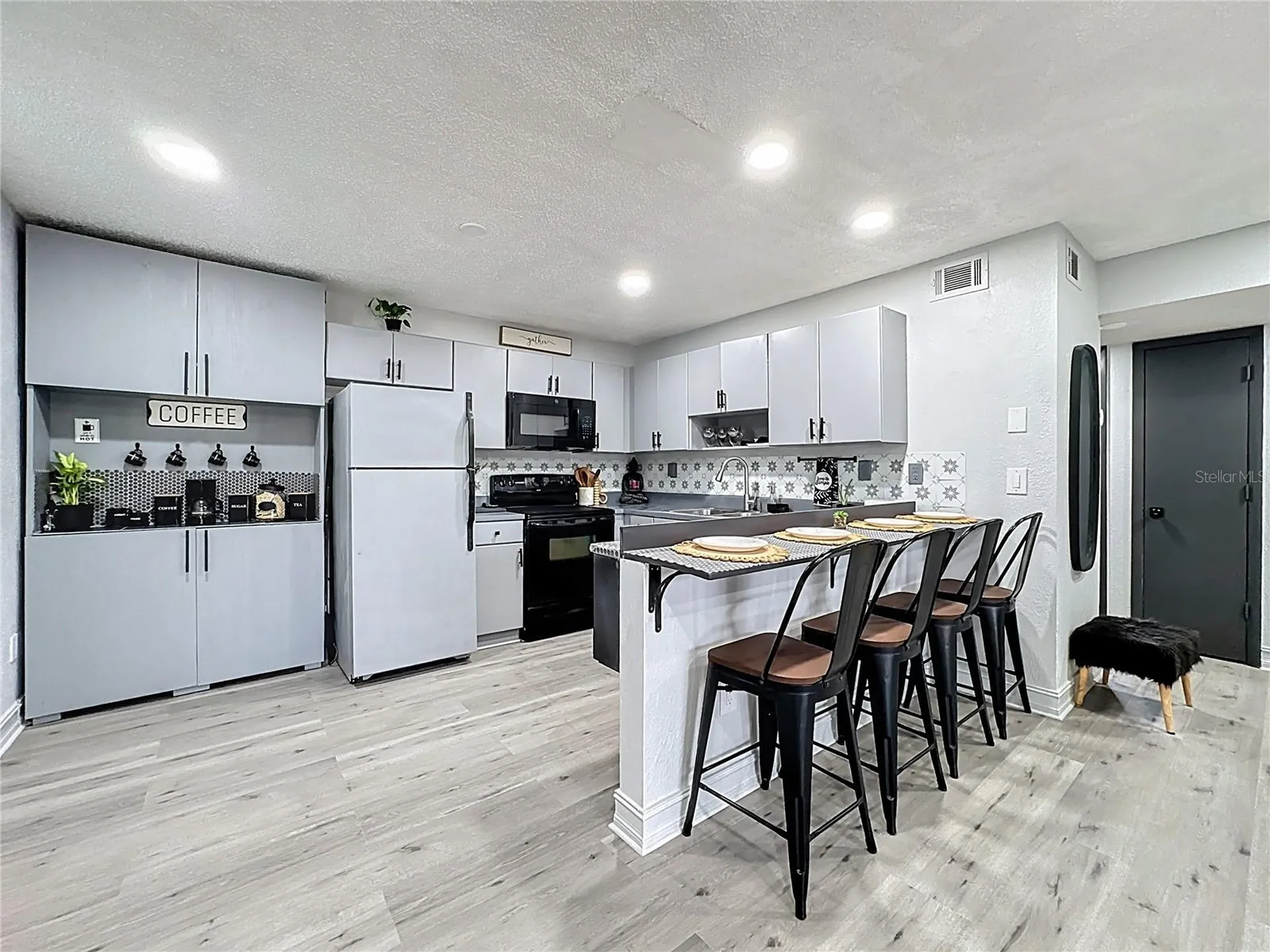 21027 Voyager Boulevard Land O Lakes FL 34638