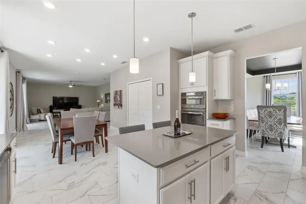 1709 Southern Red Oak Court Ocoee FL 34761