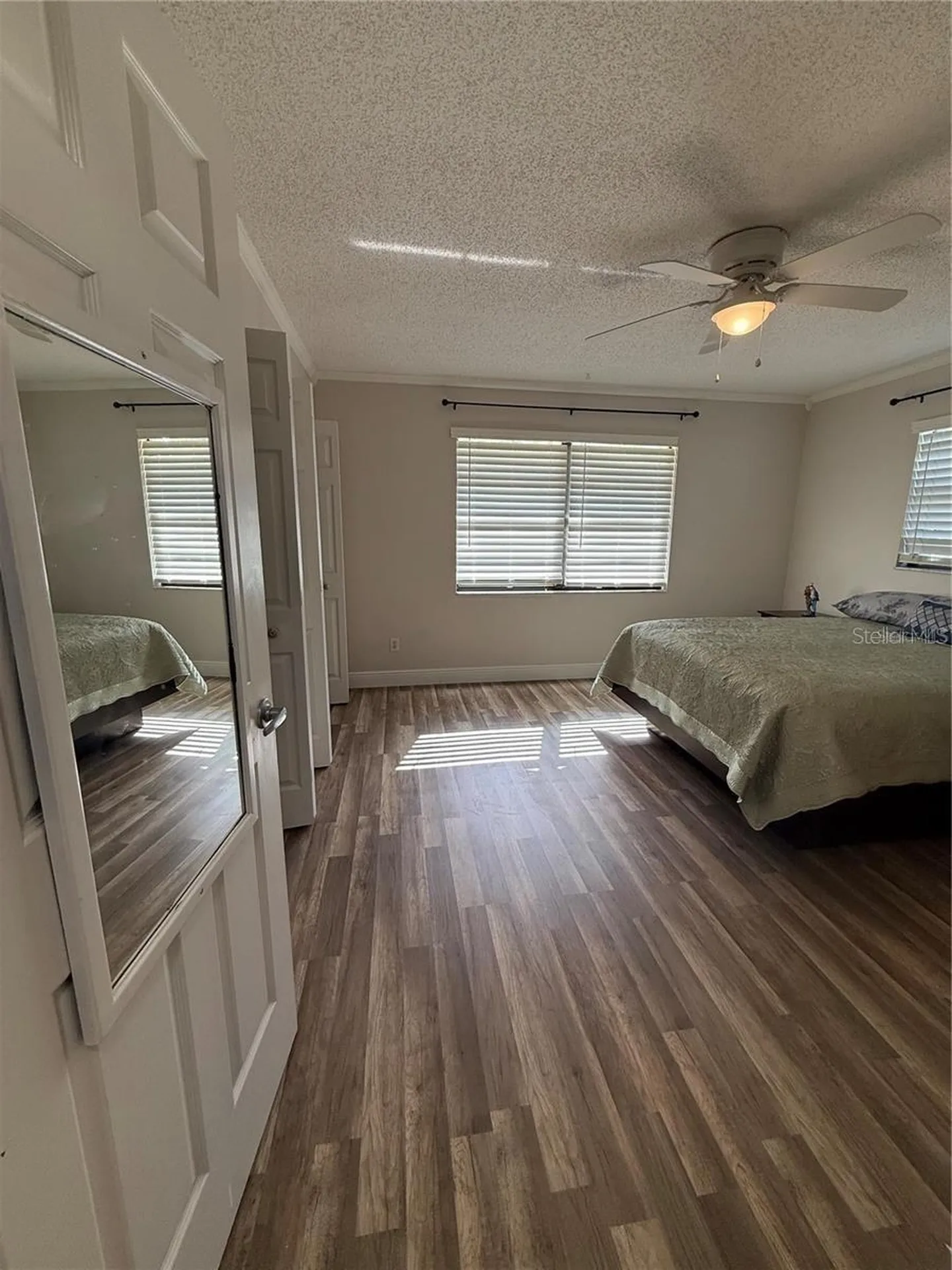 1200 Abbey Crescent Lane Clearwater FL 33759