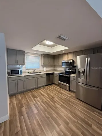 1200 Abbey Crescent Lane Clearwater FL 33759