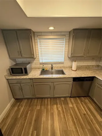 1200 Abbey Crescent Lane Clearwater FL 33759
