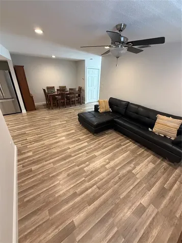 1200 Abbey Crescent Lane Clearwater FL 33759