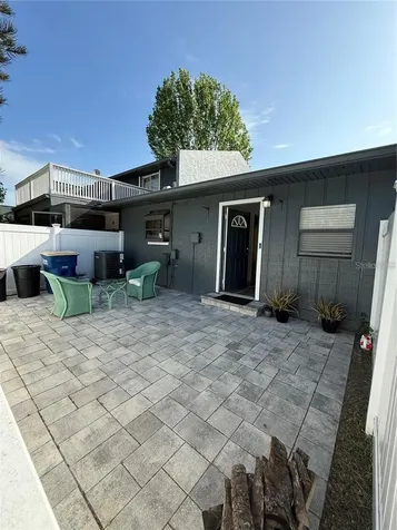 1200 Abbey Crescent Lane Clearwater FL 33759
