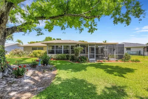 1518 70th Street W Bradenton FL 34209