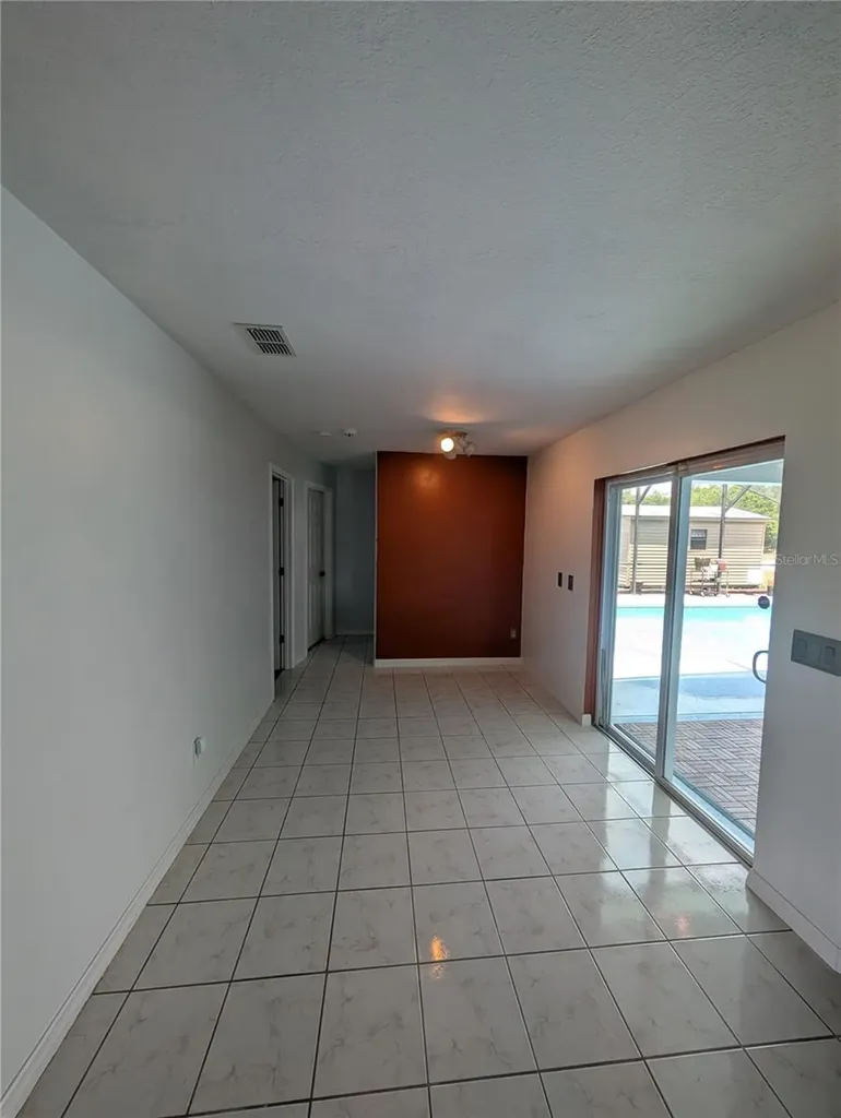858 Mendoza Drive Kissimmee FL 34758
