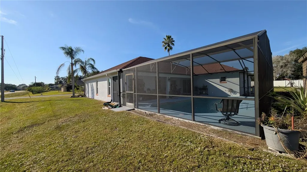 858 Mendoza Drive Kissimmee FL 34758