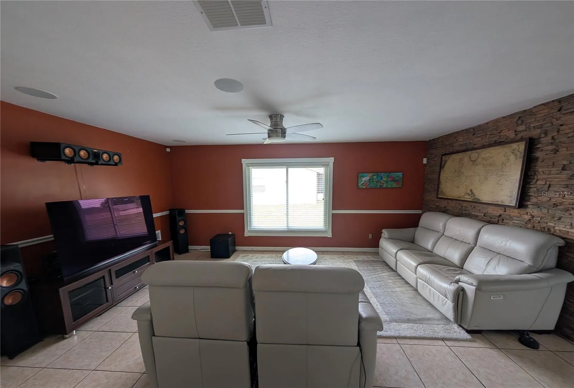 858 Mendoza Drive Kissimmee FL 34758