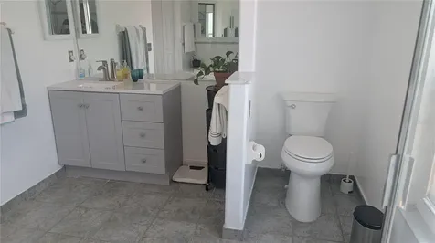 858 Mendoza Drive Kissimmee FL 34758