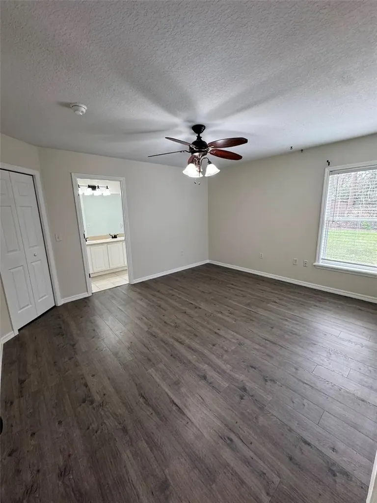 40751 W 4th Avenue Umatilla FL 32784