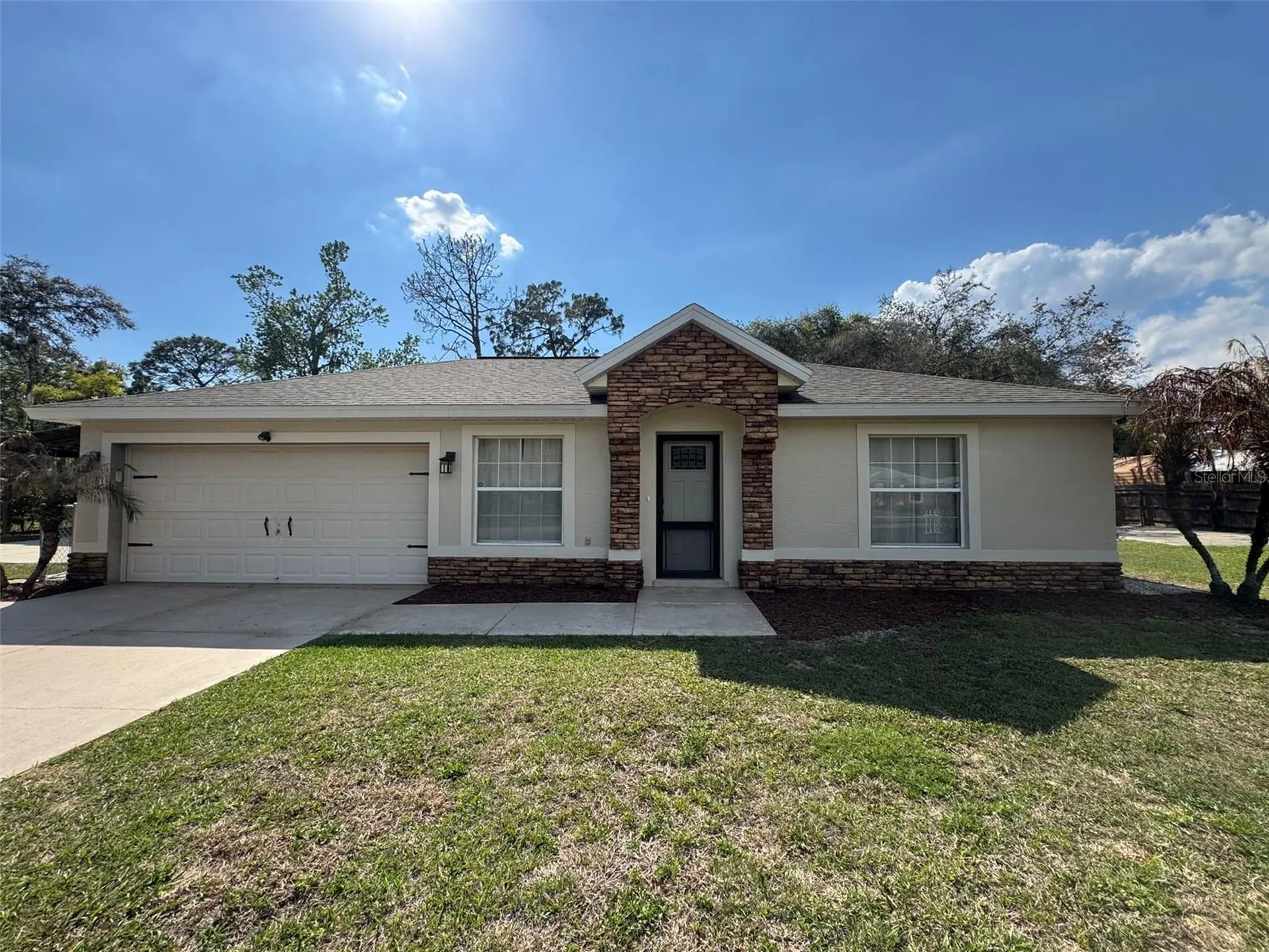 40751 W 4th Avenue Umatilla FL 32784