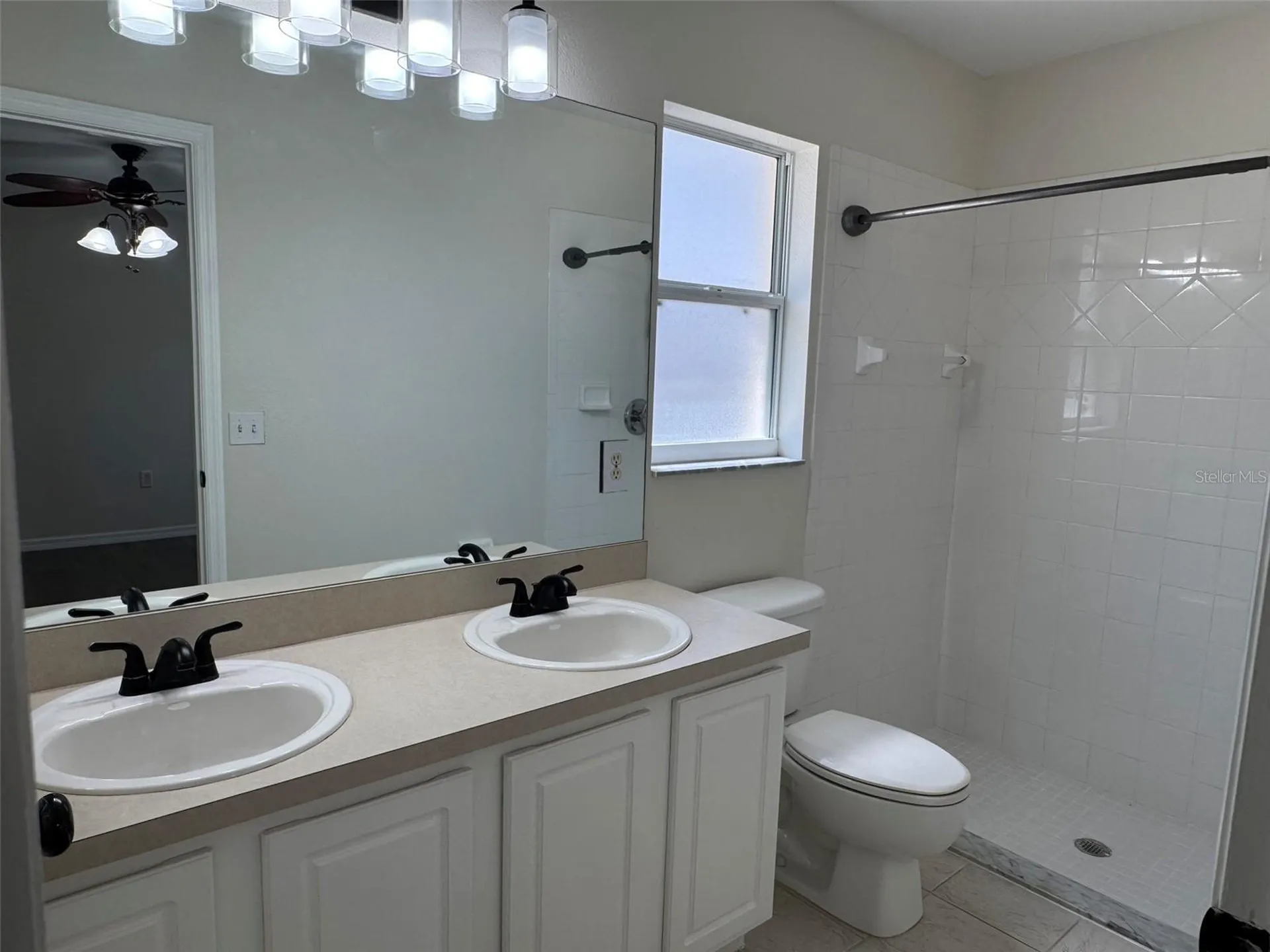 40751 W 4th Avenue Umatilla FL 32784