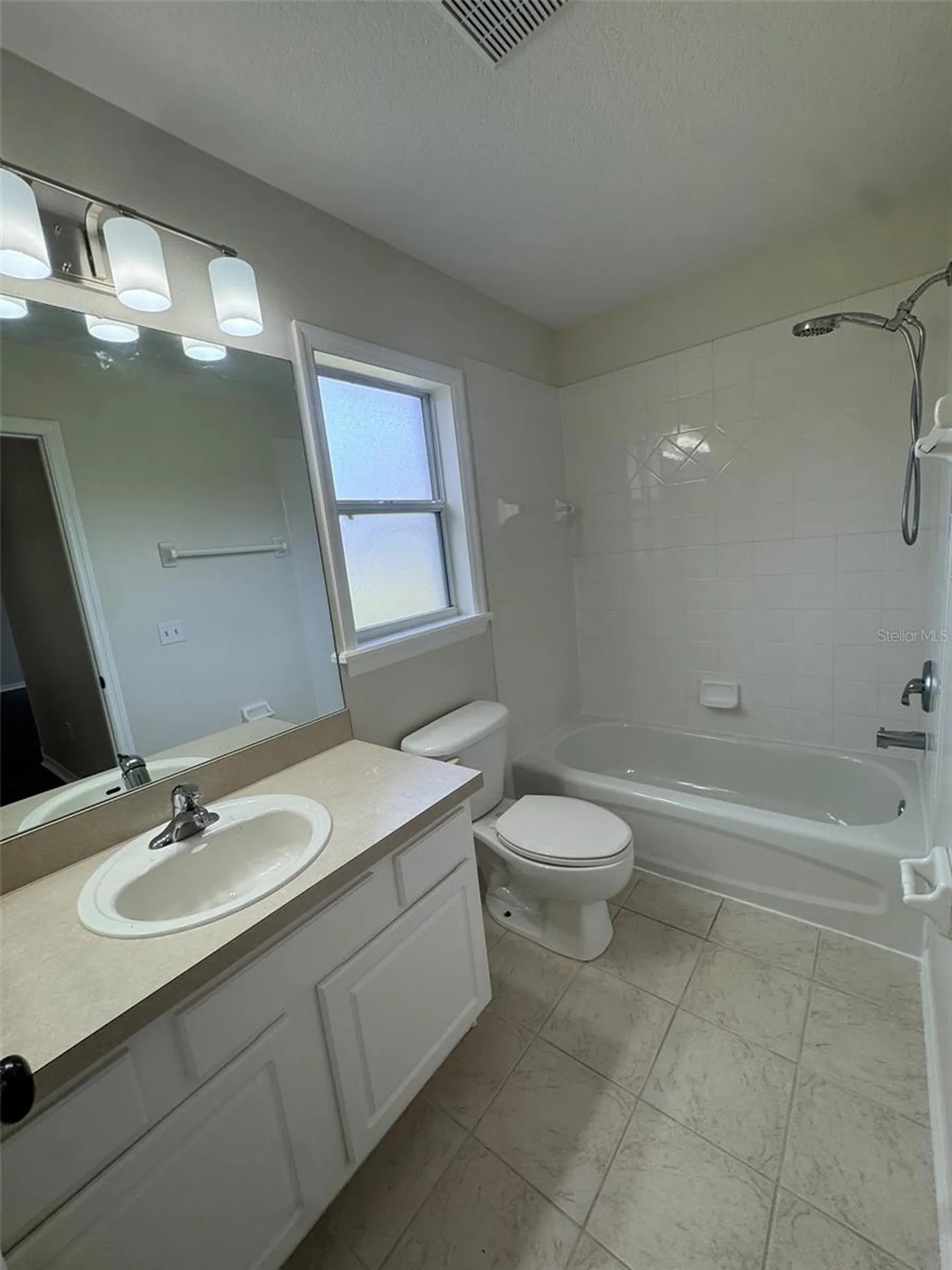 40751 W 4th Avenue Umatilla FL 32784