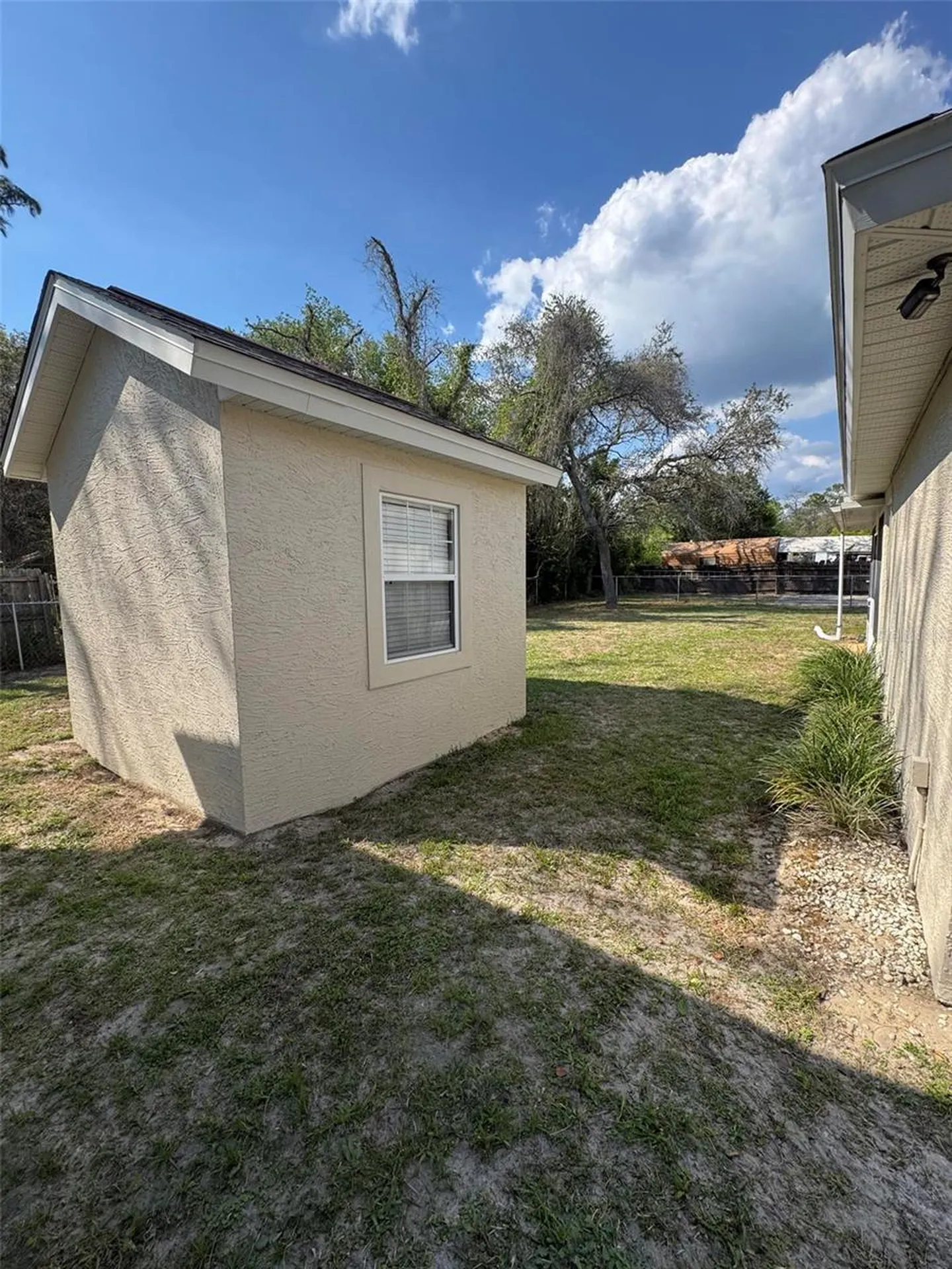 40751 W 4th Avenue Umatilla FL 32784