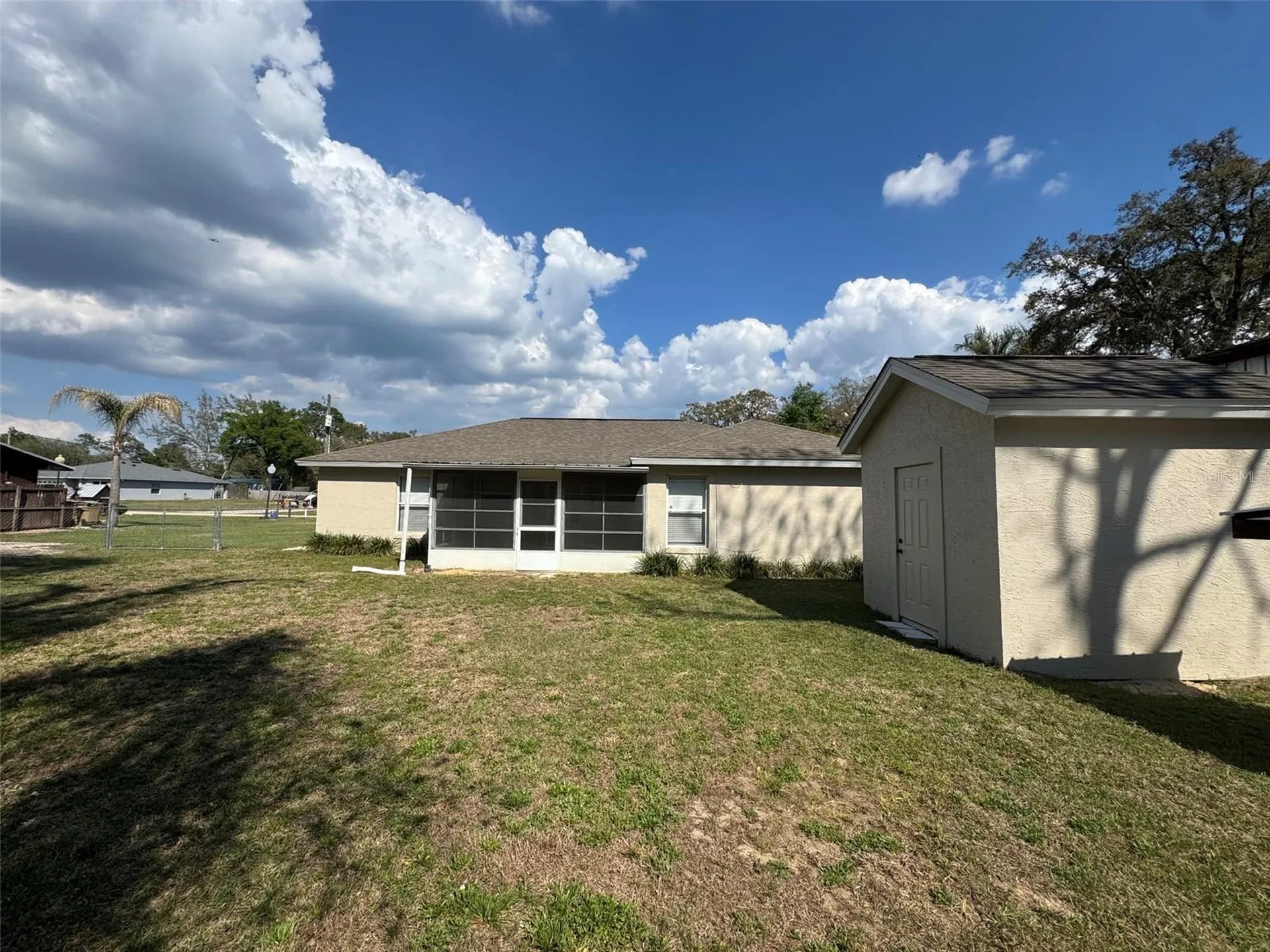 40751 W 4th Avenue Umatilla FL 32784