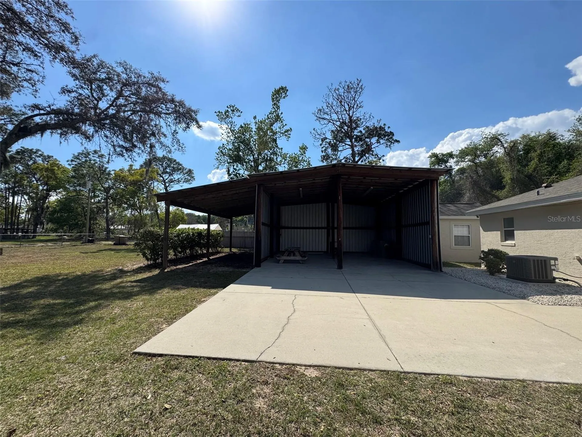 40751 W 4th Avenue Umatilla FL 32784