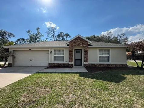 40751 W 4th Avenue Umatilla FL 32784