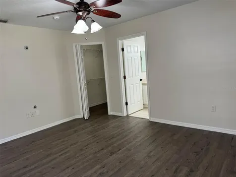 40751 W 4th Avenue Umatilla FL 32784