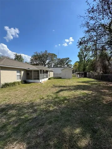 40751 W 4th Avenue Umatilla FL 32784