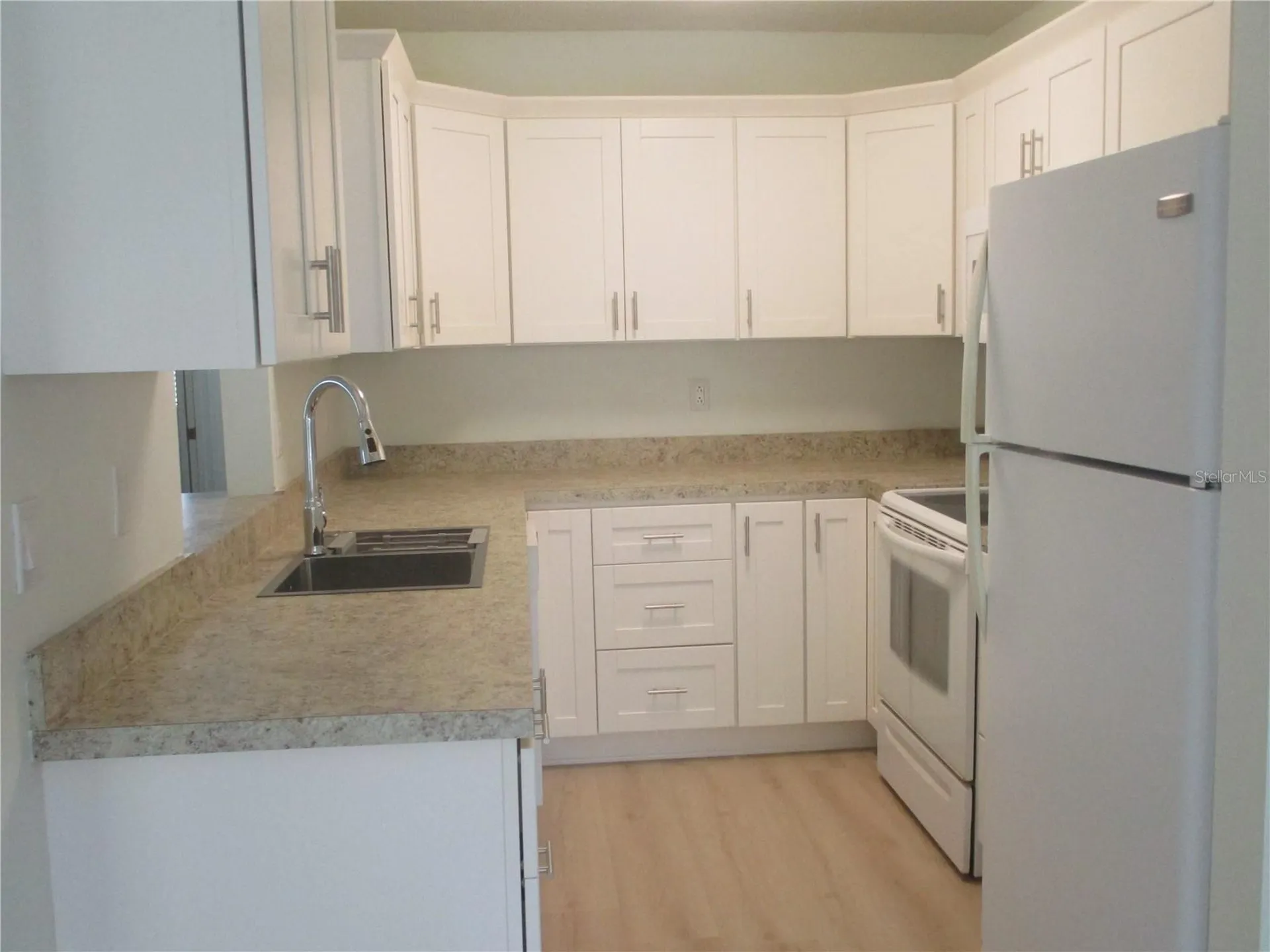 511 Finsbury Circle Sun City Center FL 33573