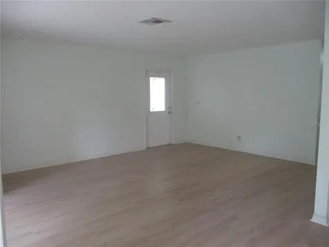 511 Finsbury Circle Sun City Center FL 33573