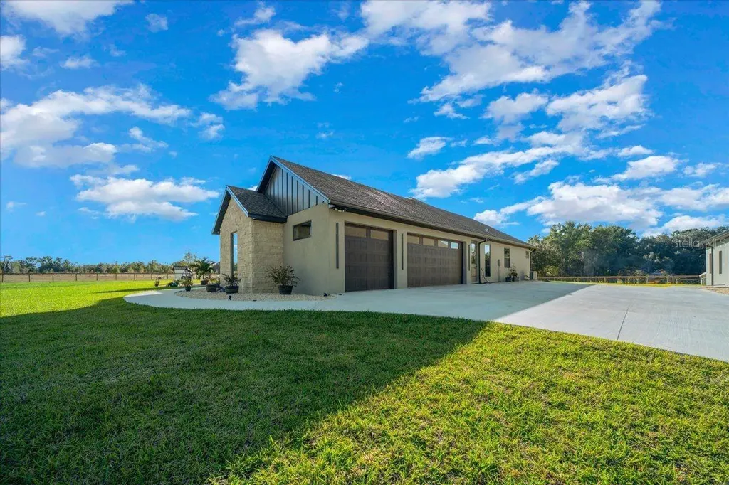 3888 SW 140th Avenue Ocala FL 34481